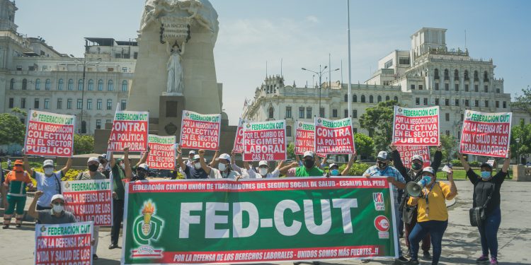 ¡RECHAZAMOS INCUMPLIMIENTO DE PAGO DE GRATIFICACIÓN POR FIESTAS PATRIAS!