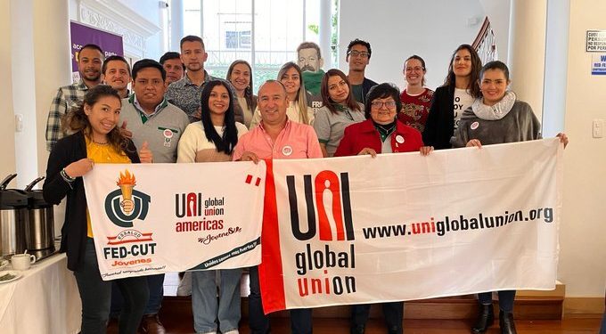 Jóvenes de la FED-CUT participaron en Taller de Tutorías en Colombia