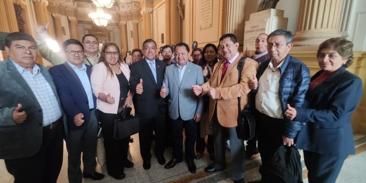 ¡La Comisión de Constitución y Reglamento del Congreso ha aprobado la exclusión de EsSalud del Decreto Legislativo 1666!