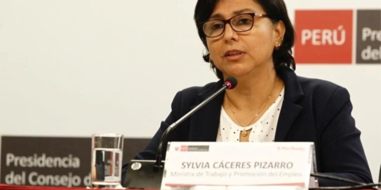 Ministra Sylvia Cáceres