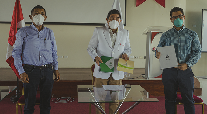 ¡FED-CUT SUSCRIBIÓ CONVENIO CON CLÍNICA LA LUZ!