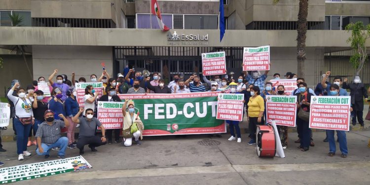 TRABAJADORES CON PUNTAJE APROBATORIO DE 65 A MÁS SERÁN CONSIDERADOS ELEGIBLES