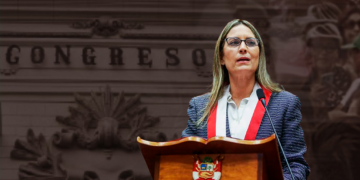 Presidenta del Congreso: ¡Agende en el pleno el dictamen que excluye a EsSalud del Fonafe!