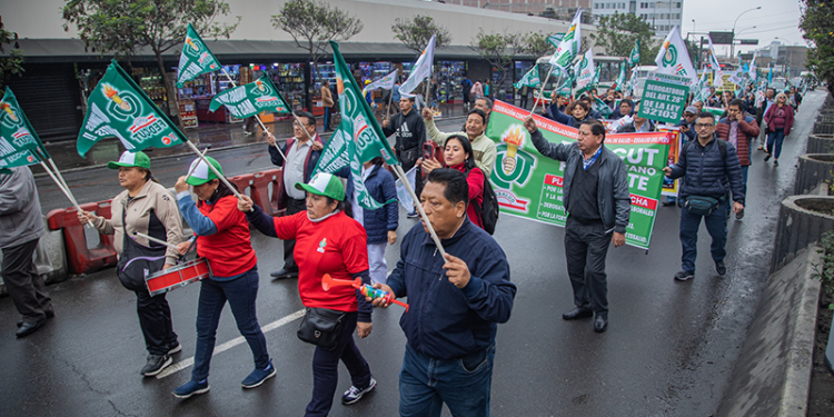 Trabajadores en Pie de Lucha por la derogación del artículo 28 de la ley N° 32103